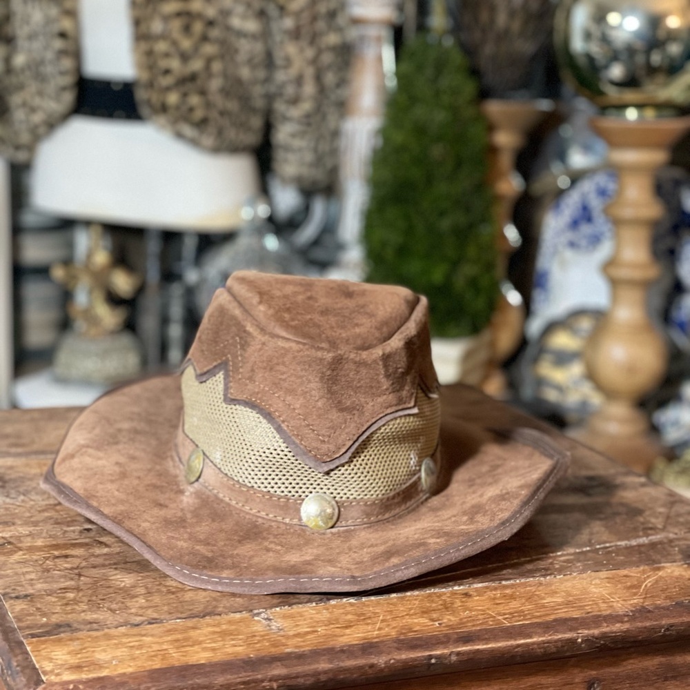 Brown suede leather Hat Sierra Indian head medallion coins